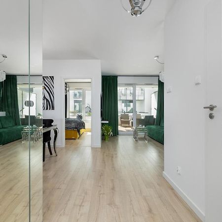 Nadmorskie Tarasy Spa 2 By Jantar Apartamenty Kolobrzeg Bagian luar foto