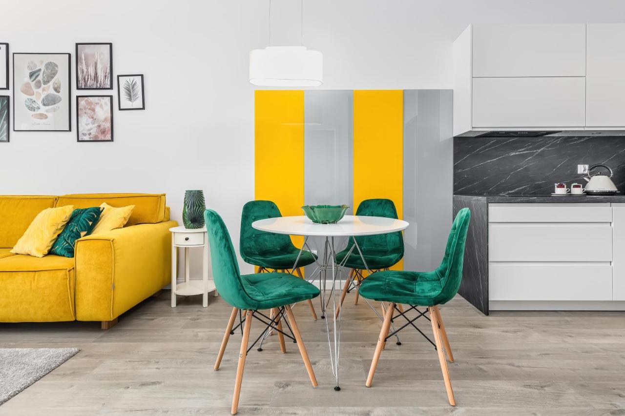 Nadmorskie Tarasy Spa 2 By Jantar Apartamenty Kolobrzeg Bagian luar foto
